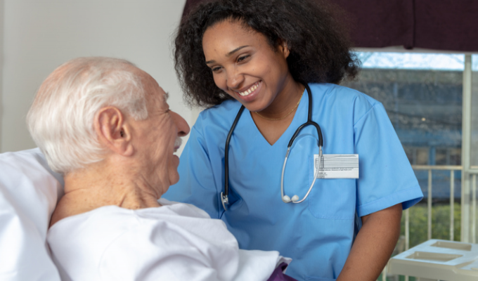 Abordagem das síndromes geriátricas e cuidados paliativos na Atenção Primária à Saúde (UNA-SUS)
