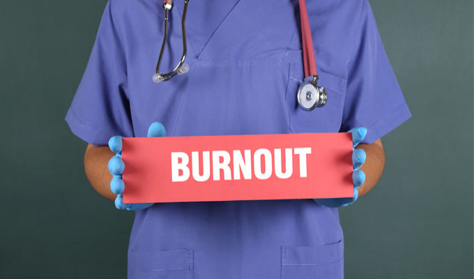 Burnout - uma síndrome muito frequente entre médicos